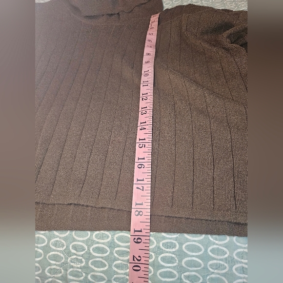 Women's Turtleneck - Picture 5 of 9